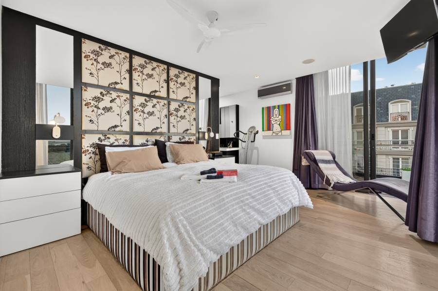 To Let 2 Bedroom Property for Rent in Green Point Western Cape
